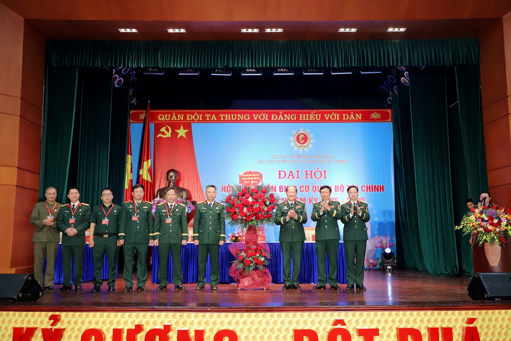 Phát huy bản chất Phát huy bản chất