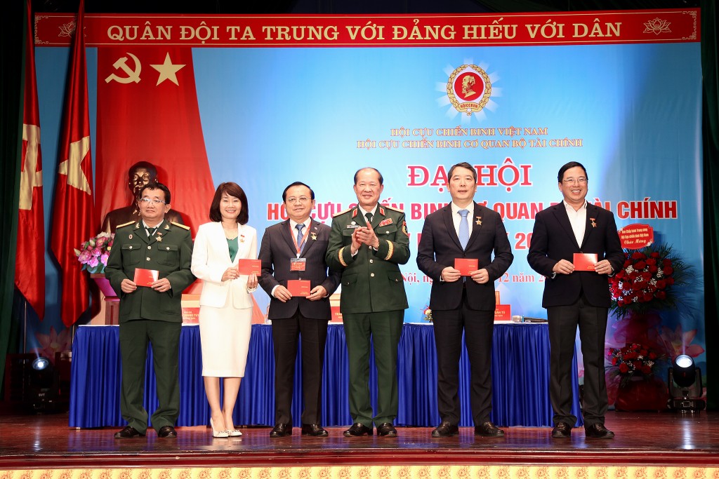 Phát huy bản chất Phát huy bản chất