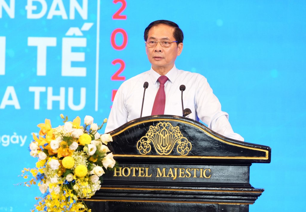 Diễn đàn