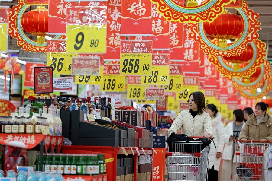 Năm 2026: Trung Quốc dự kiến tăng lương hưu cơ bản, hàng trăm triệu người dân hưởng lợi