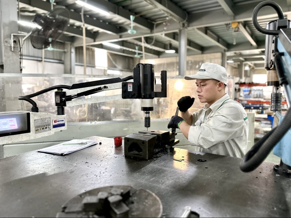 Giá sản xuất 2025 tăng trước áp lực toàn cầu, điều hành trong nước phát huy hiệu quả