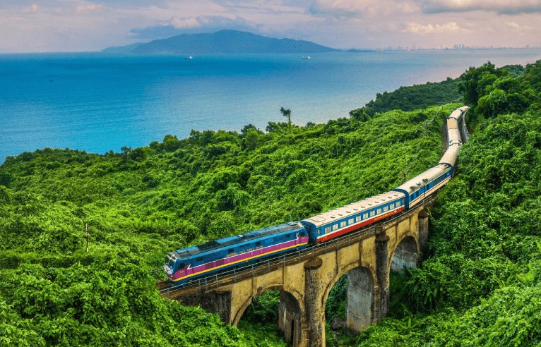 Đề xuất mô hình thiết kế trải nghiệm tàu hỏa du lịch từ tiếp cận liên ngành hướng đến phát triển bền vững