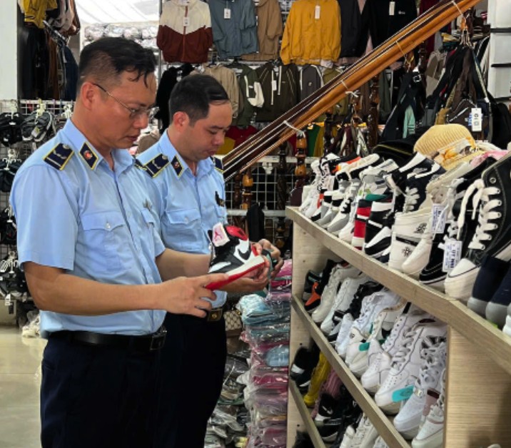 Khánh Hoà: Xử lý hơn 700 vụ hàng giả và không rõ nguồn gốc