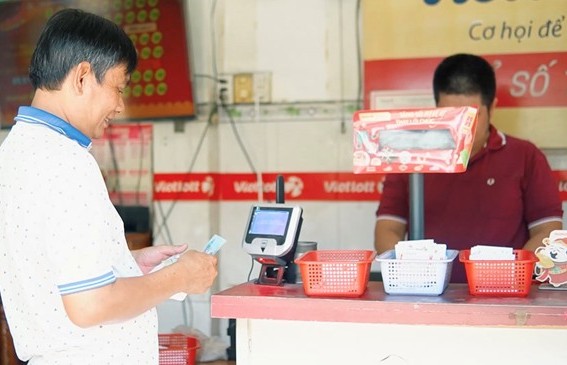 Chủ điểm bán Vietlott ở TP.HCM: 7 năm giữ khách bằng sự chân thành