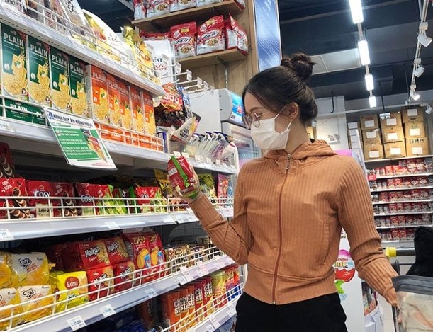 Tổng mức bán lẻ và doanh thu dịch vụ tăng hơn 9%