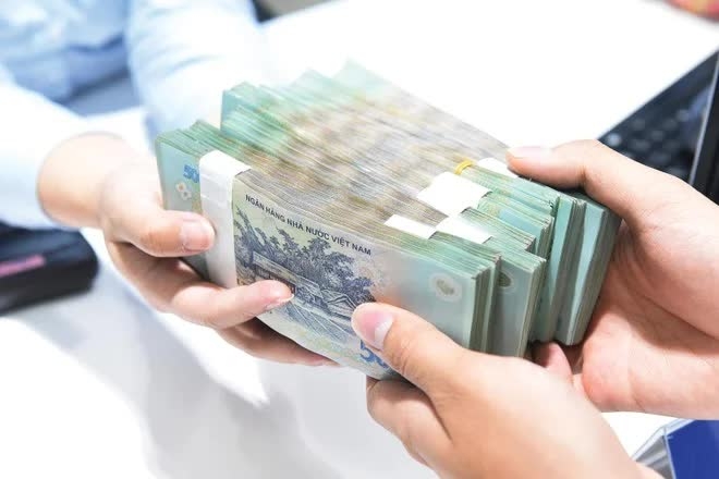 Nghịch lý tín dụng tăng mạnh nhưng doanh nghiệp vẫn khó tiếp cận vốn