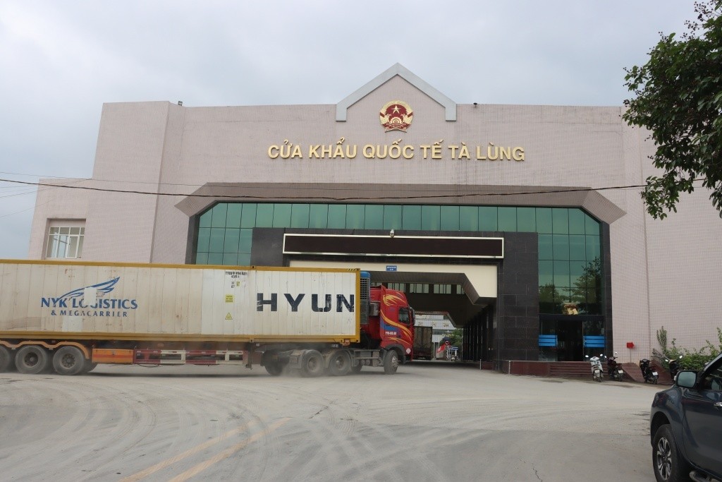 Hải quan khu vực XVI thu ngân sách tăng trưởng 3 con số