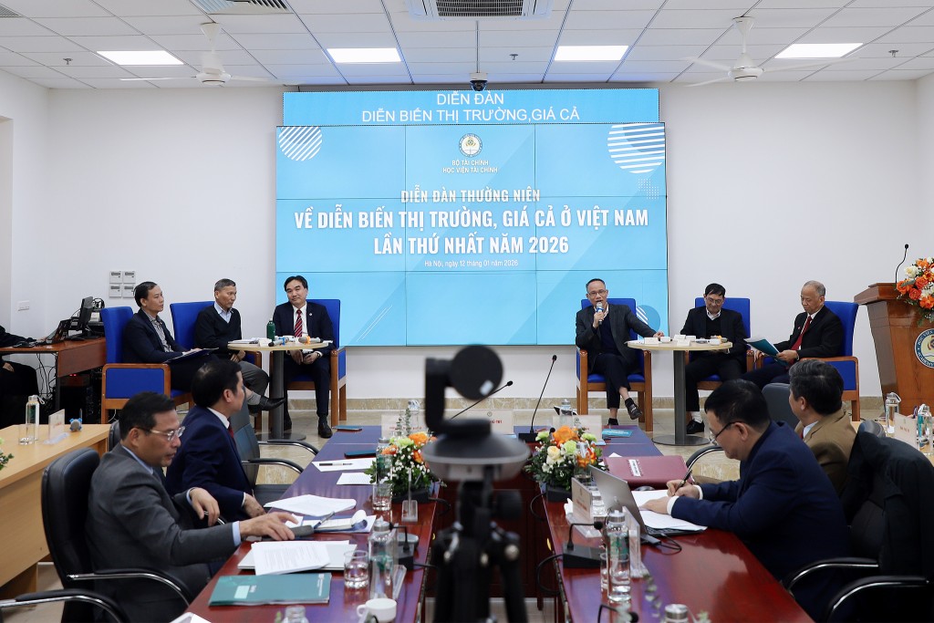 Hướng tới tăng trưởng 2 con số gắn với kiểm soát lạm phát Hướng tới tăng trưởng 2 con số gắn với kiểm soát lạm phát