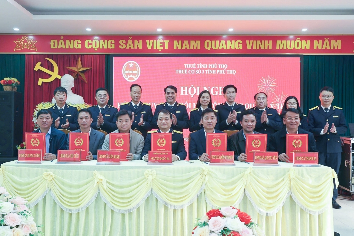 Thuế cơ sở 3 tỉnh Phú Thọ: Ký kết quy chế phối hợp quản lý thuế với 17 xã