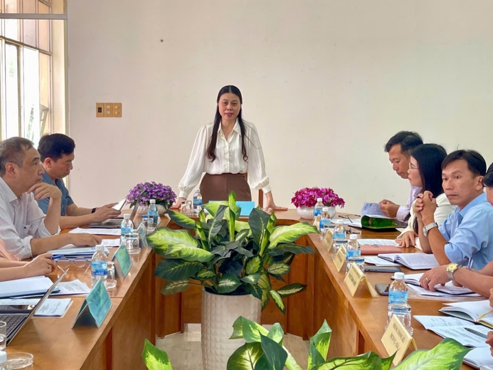 Tăng cường chỉ đạo, giám sát Tổng điều tra kinh tế năm 2026: Đồng bộ, quyết liệt từ cơ sở Tăng cường chỉ đạo, giám sát Tổng điều tra kinh tế năm 2026: Đồng bộ, quyết liệt từ cơ sở
