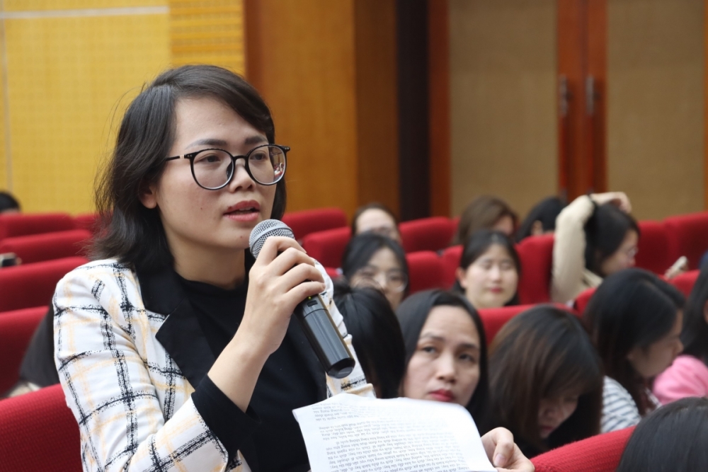 Cộng đồng doanh nghiệp quan tâm nhiều đến quy định,  chính sách, thủ tục hải quan mới ban hành