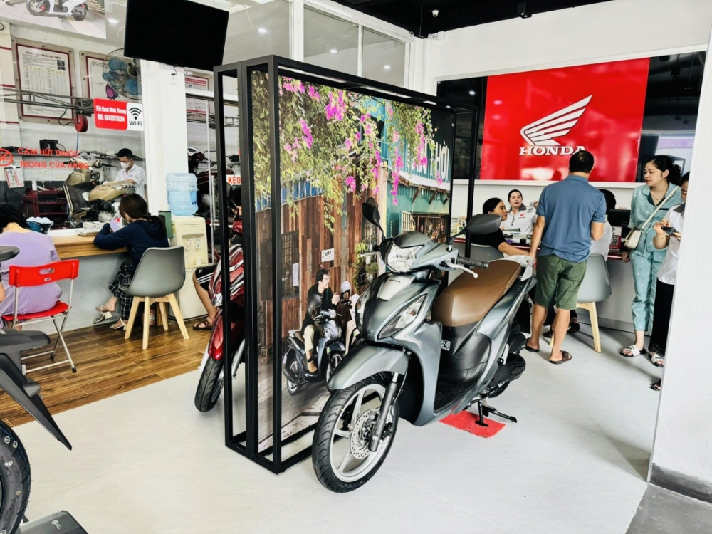 Honda Việt Nam bán 2,24 triệu xe máy, gần 29.000 ô tô năm 2025
