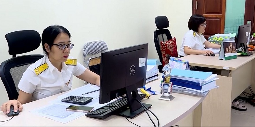 Làm rõ căn cứ xác định thu nhập làm đêm, tăng ca được miễn thuế thu nhập cá nhân