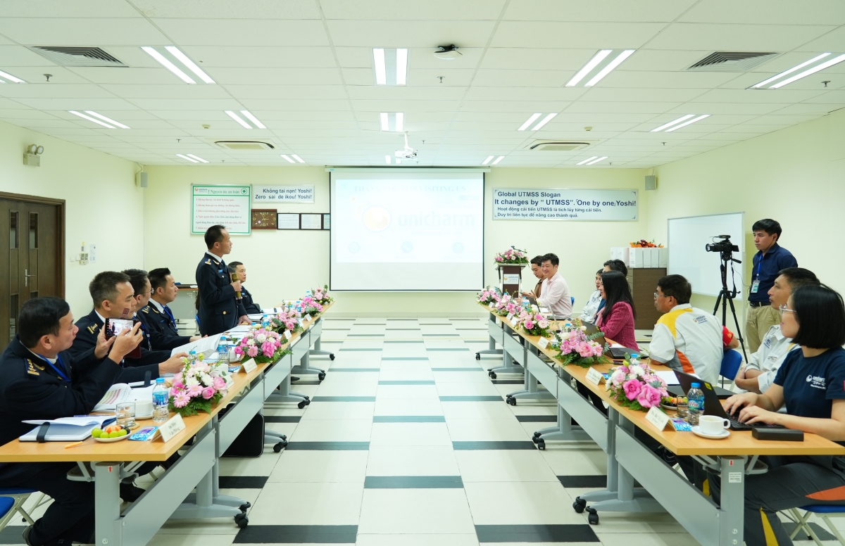Hải quan khu vực V kiến tạo, đồng hành giúp doanh nghiệp phát triển