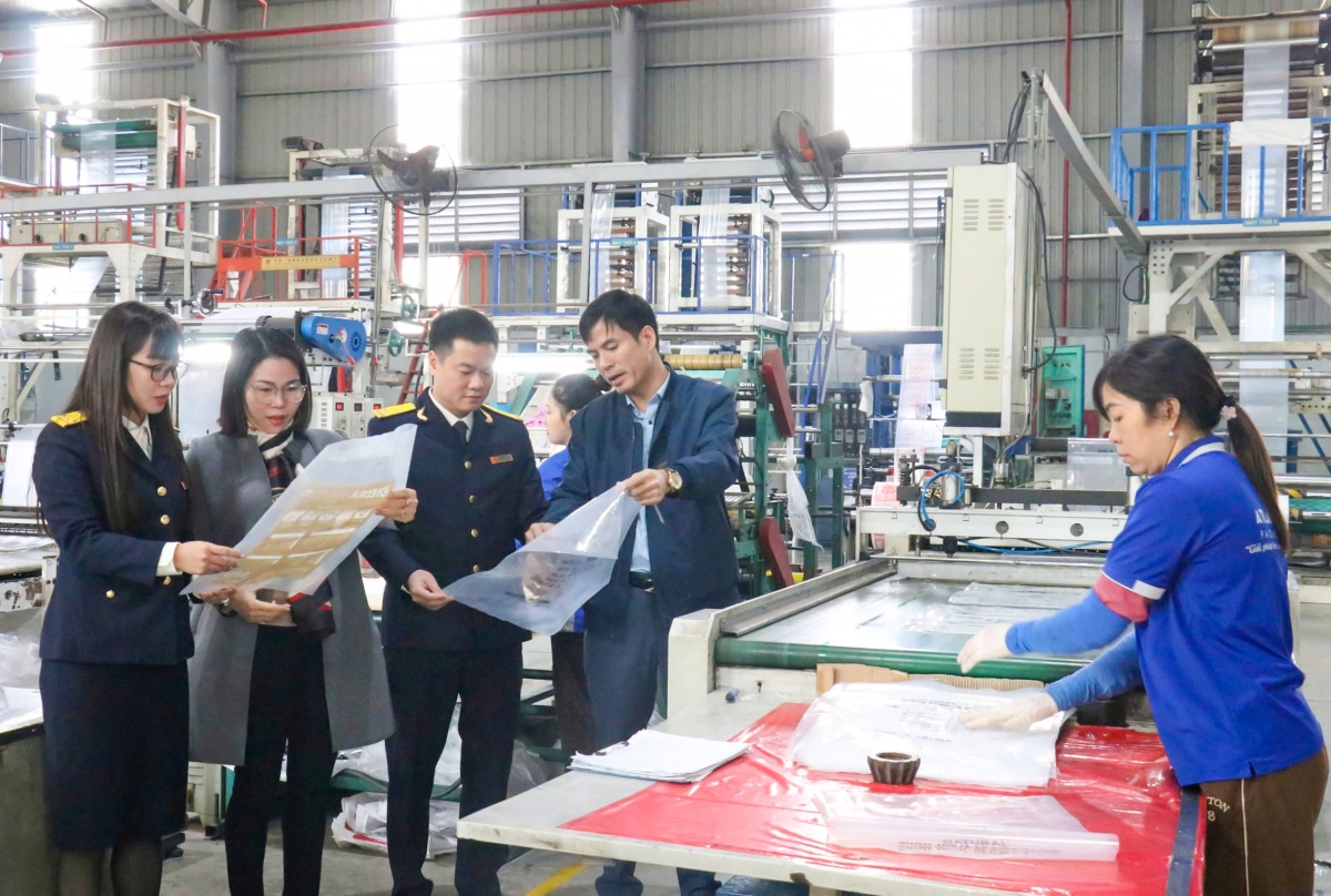 Giảm thuế hỗ trợ doanh nghiệp phát triển, nuôi dưỡng nguồn thu và đảm bảo tăng thu NSNN