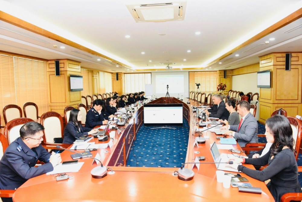 Đối thoại về quản lý rủi ro kiểm soát thương mại chiến lược