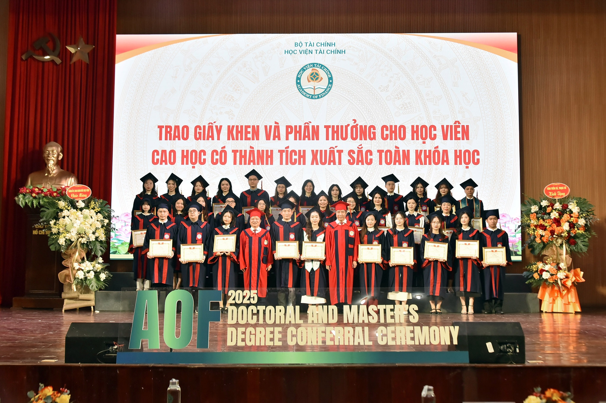 Học viện Tài chính trao bằng tốt nghiệp cho hơn 400 tân Thạc sĩ, Tiến sĩ Học viện Tài chính trao bằng tốt nghiệp cho hơn 400 tân Thạc sĩ, Tiến sĩ