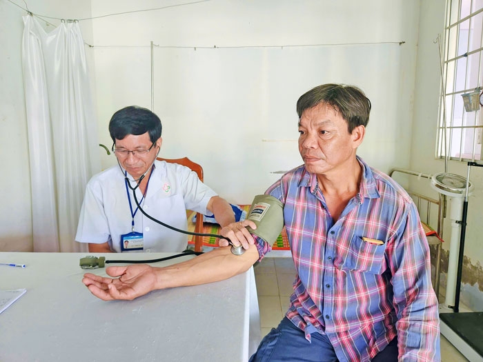 Trường hợp nào được hưởng chế độ ốm đau dài ngày
