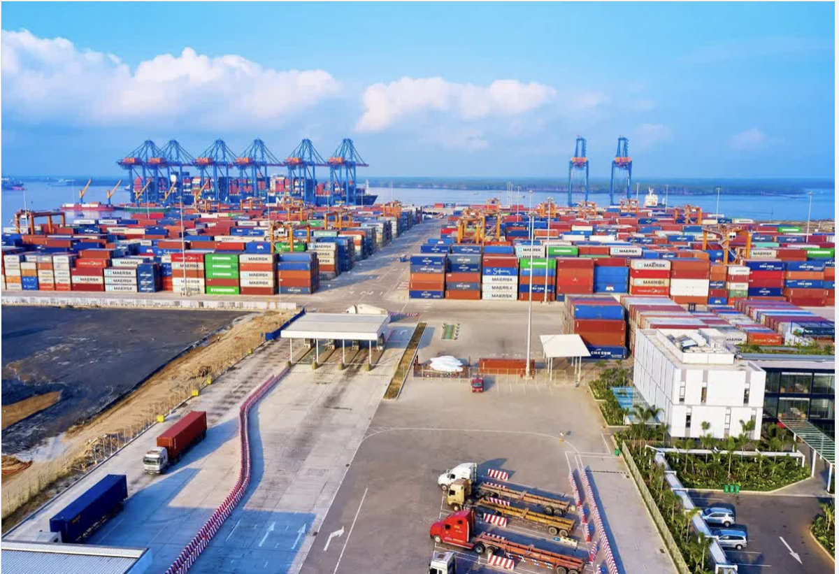 Chính phủ đồng hành cùng doanh nghiệp, giữ đà tăng trưởng xuất khẩu Chính phủ đồng hành cùng doanh nghiệp, giữ đà tăng trưởng xuất khẩu