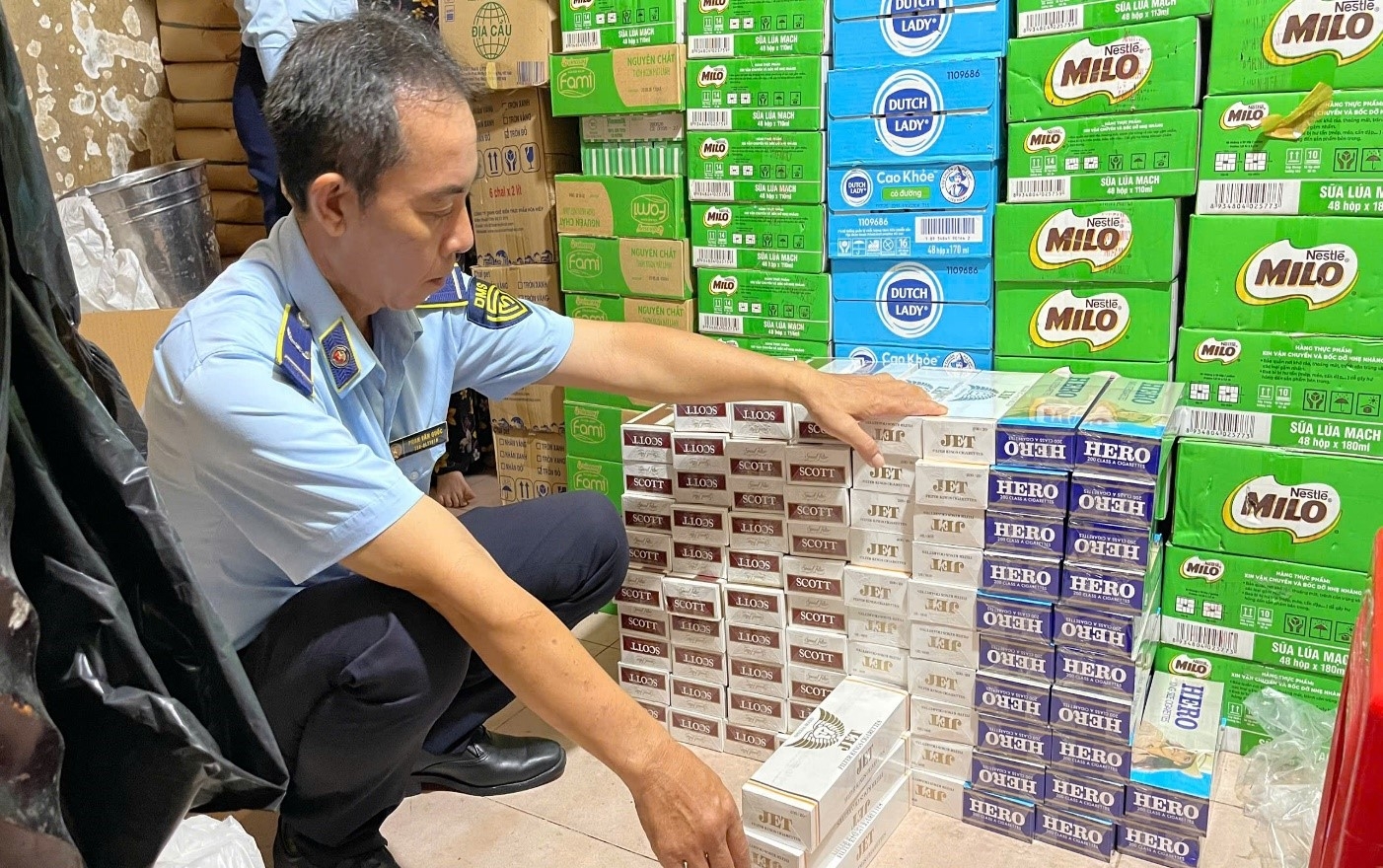 Cần Thơ, Vĩnh Long siết chặt quản lý thị trường, xử lý hàng trăm vụ vi phạm dịp Cận Tết