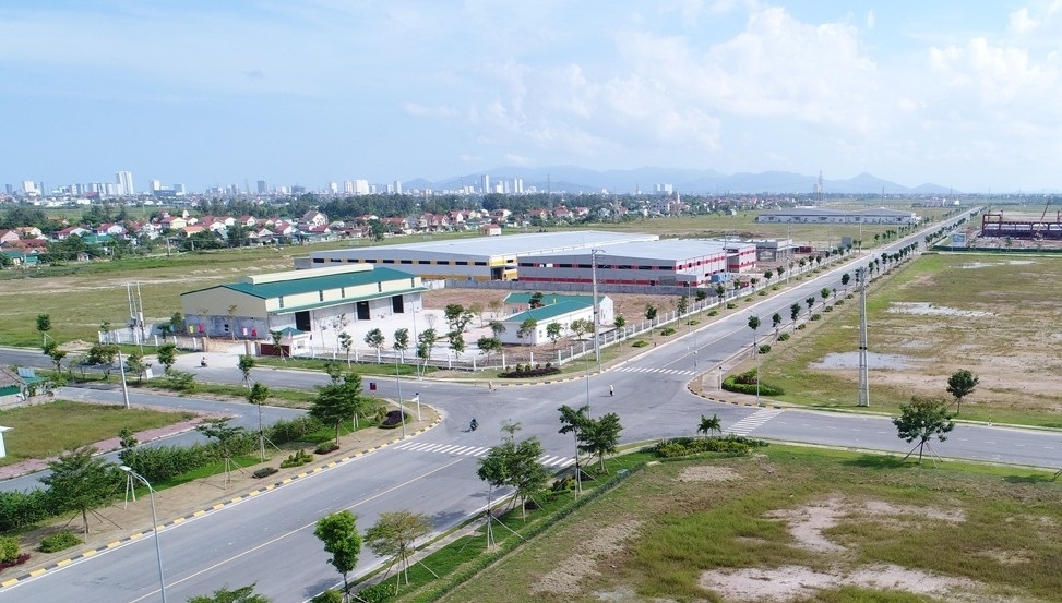 Sức hút đầu tư của Khu kinh tế Đông Nam và các khu công nghiệp tỉnh Nghệ An Sức hút đầu tư của Khu kinh tế Đông Nam và các khu công nghiệp tỉnh Nghệ An
