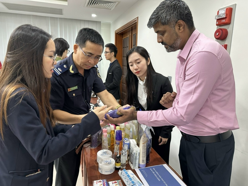 Việc chia sẻ tthôngtin nhận biết hàng giả được nhiều doanh nghiệpquan tâm thực hiện