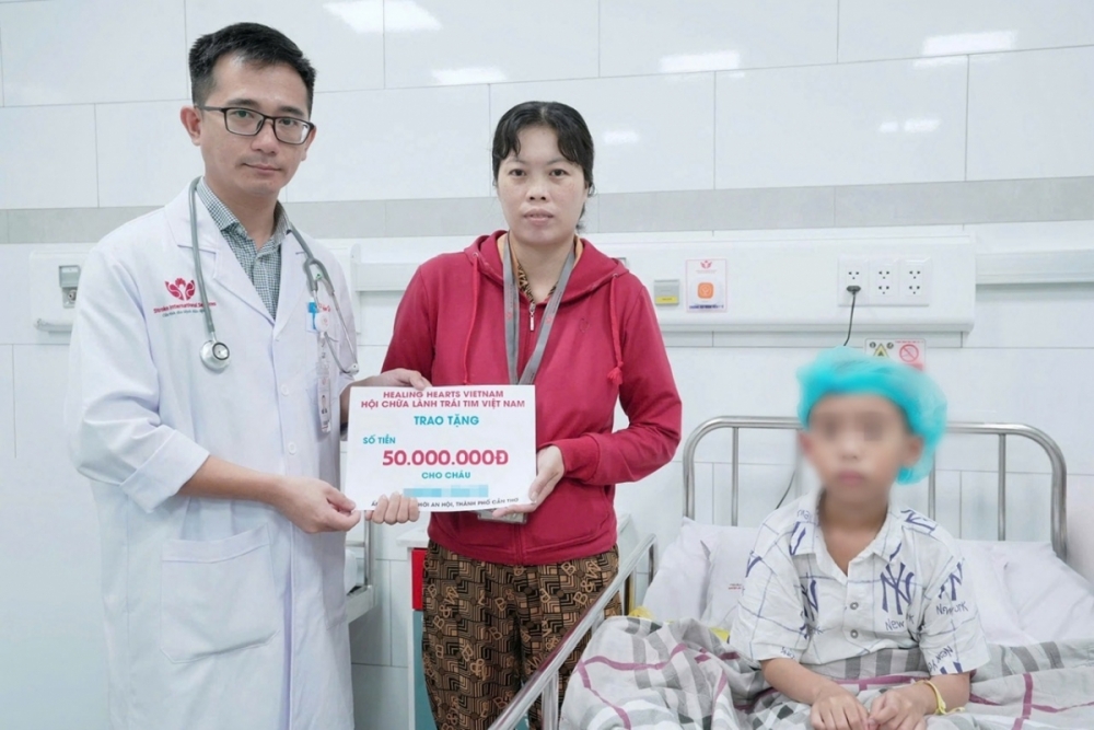 Cảnh báo xuất huyết não ở trẻ em: Đừng chủ quan với đau đầu, nôn ói, co giật
