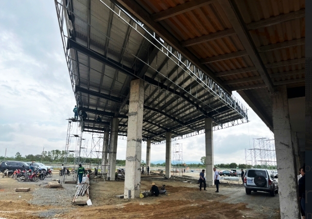 “Thúc” tiến độ các trạm dừng nghỉ trên cao tốc Bắc – Nam “Thúc” tiến độ các trạm dừng nghỉ trên cao tốc Bắc – Nam