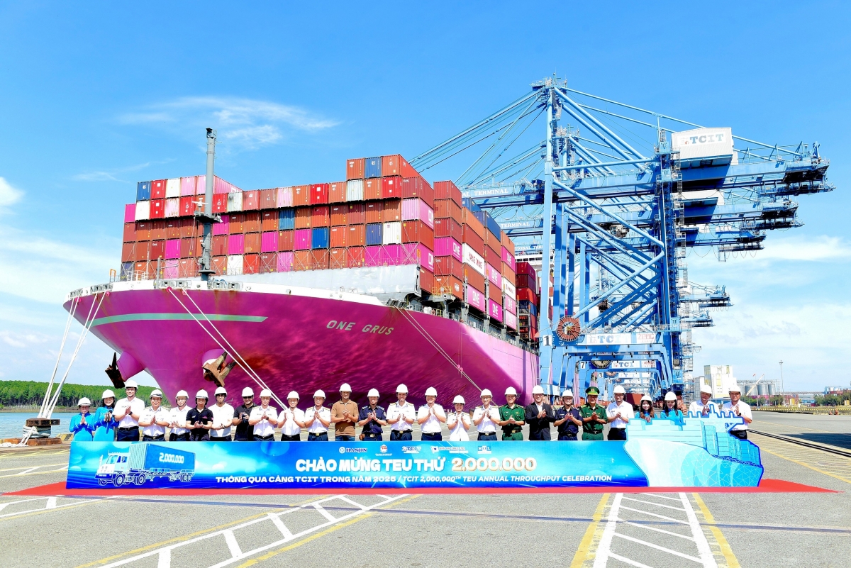 Trung tâm tài chính quốc tế sẽ thúc đẩy phát triển khu thương mại tự do Trung tâm tài chính quốc tế sẽ thúc đẩy phát triển khu thương mại tự do