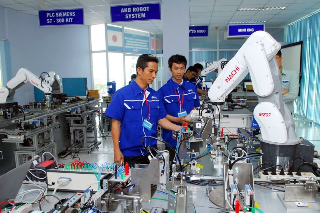 Huy động nguồn lực để vừa tăng trưởng vừa ổn định vĩ mô