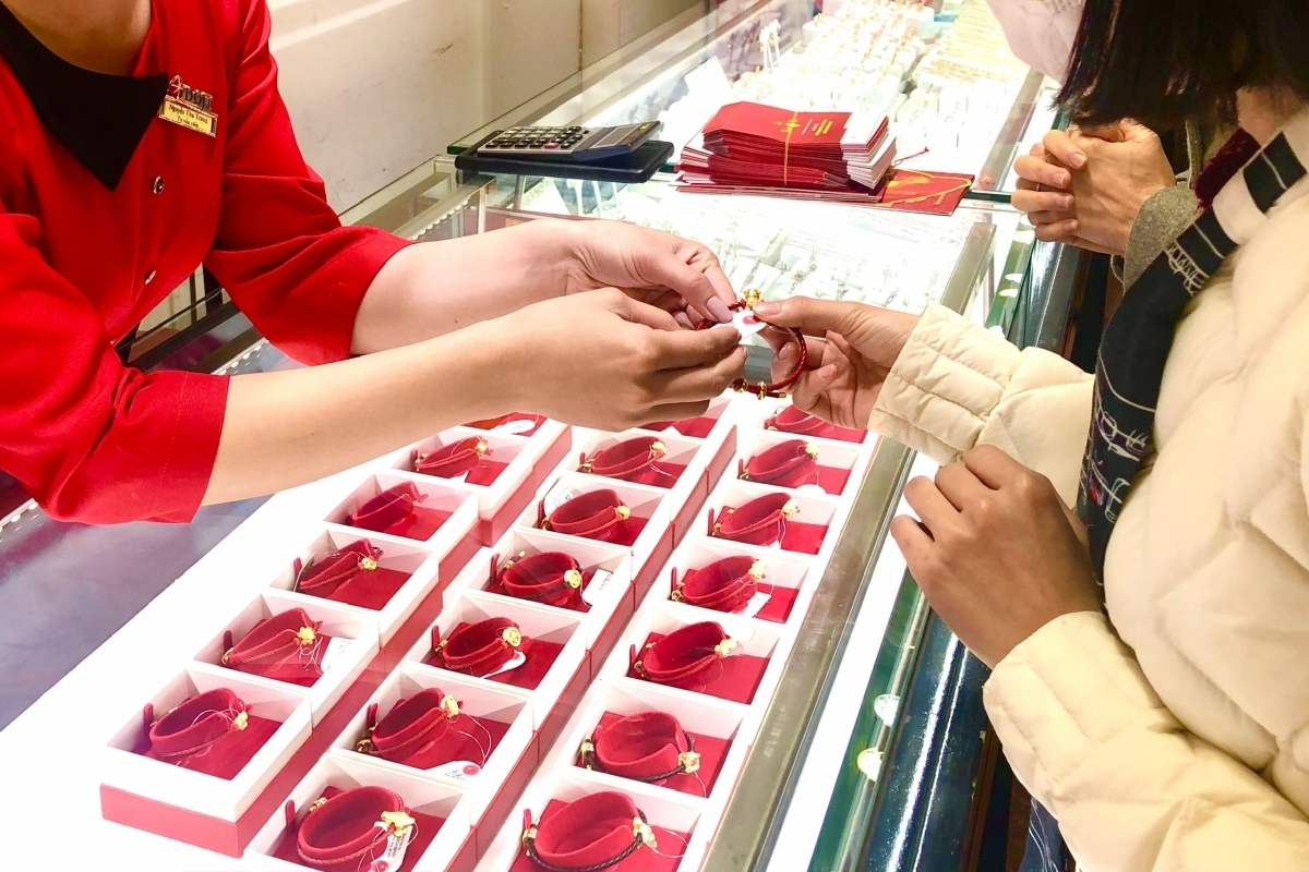 Định hình sàn giao dịch vàng trước áp lực giá