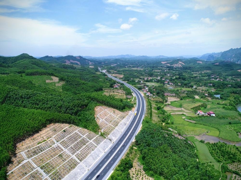 Khẩn trương hoàn thiện Nghị định xử lý vướng mắc một số dự án BOT giao thông trước ngày 10/2 Khẩn trương hoàn thiện Nghị định xử lý vướng mắc một số dự án BOT giao thông trước ngày 10/2