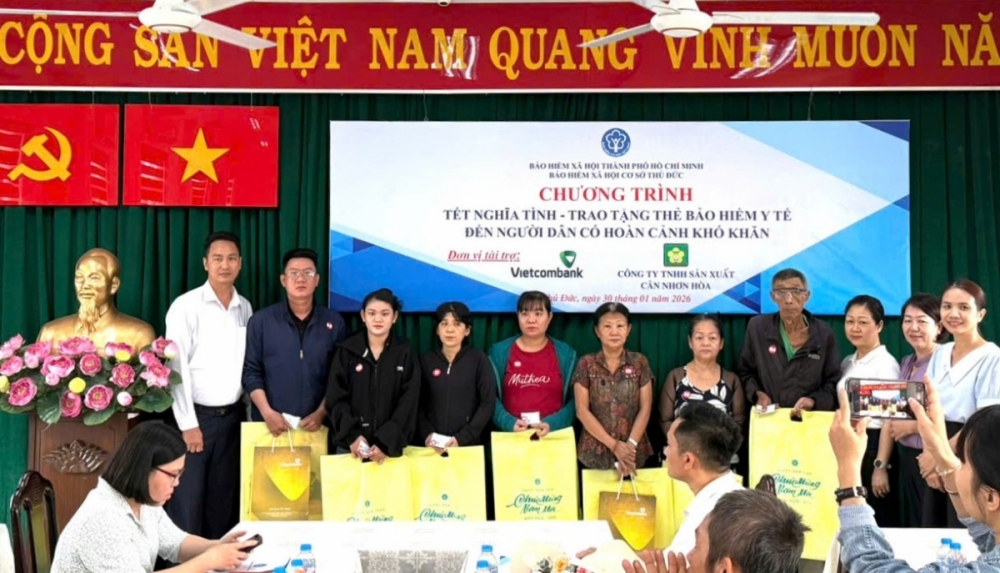 Doanh nghiệp TP. Hồ Chí Minh cùng cơ quan BHXH chung tay lo BHYT cho người dân