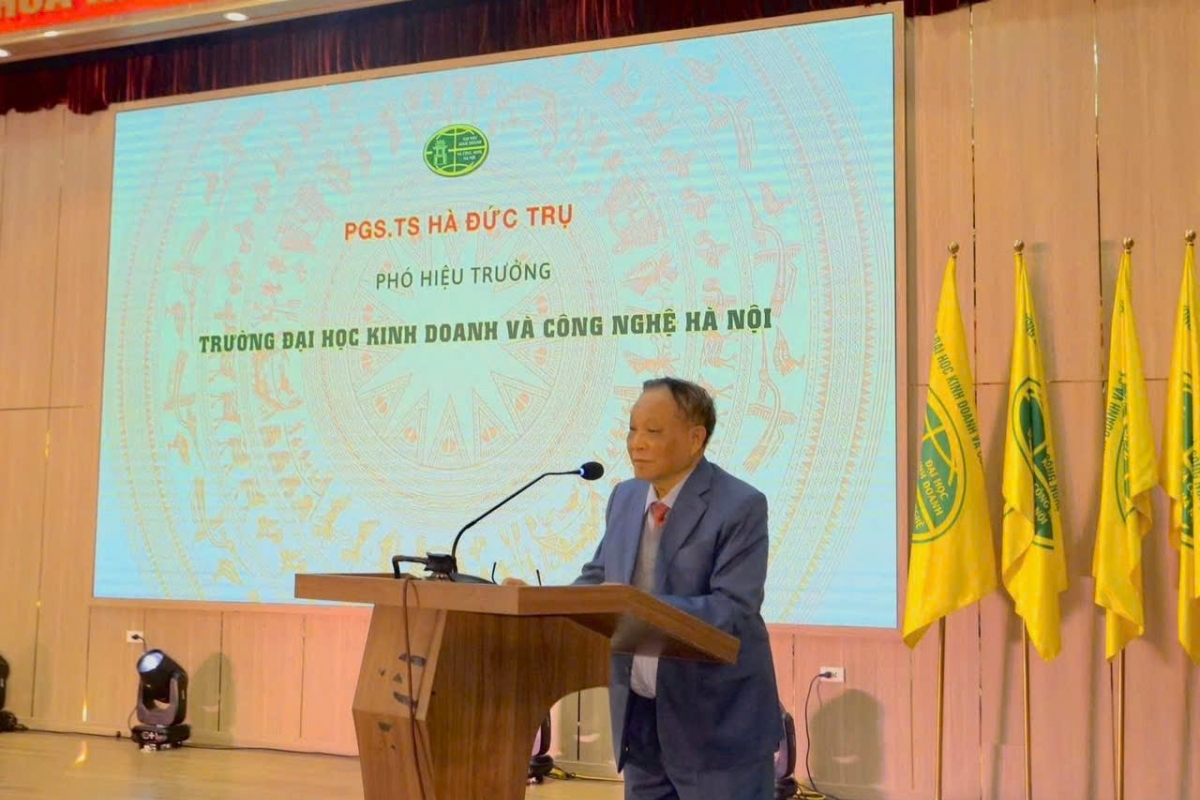 Chung kết cuộc thi Ý tưởng sáng tạo khởi nghiệp sinh viên HUBT năm học 2025 - 2026