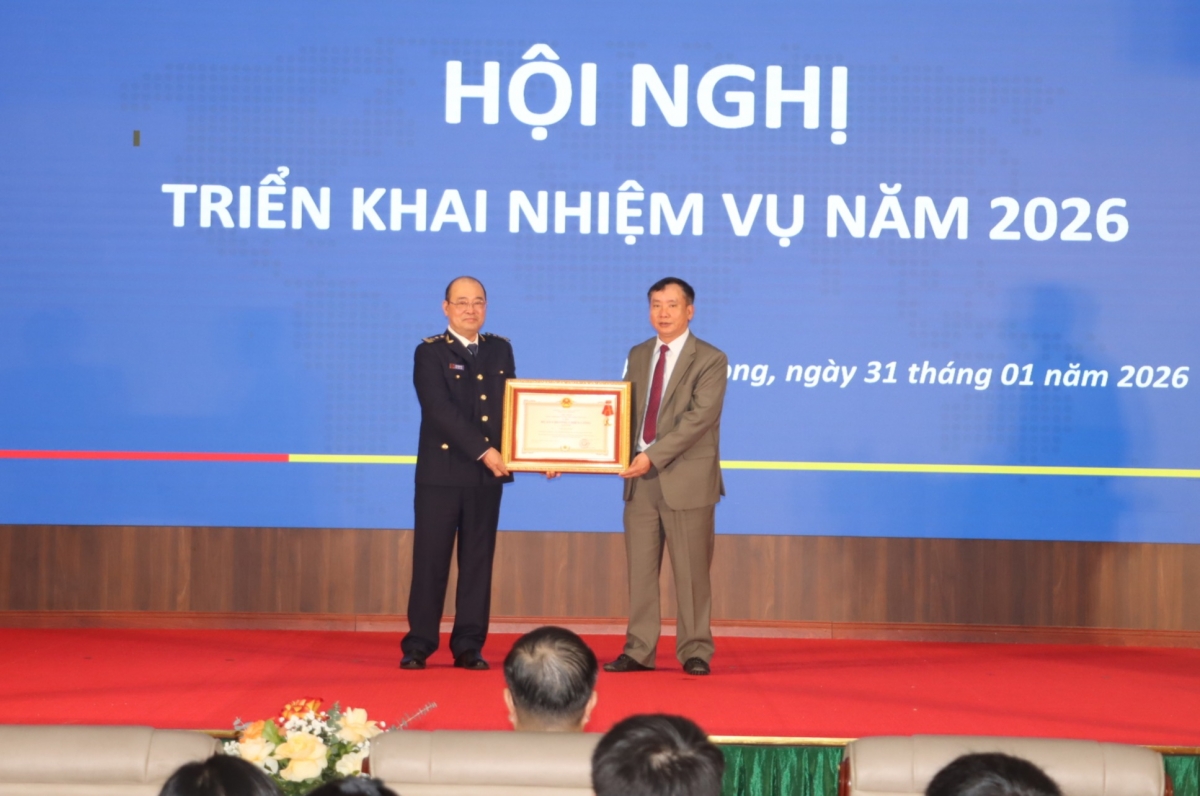 Tặng Huân chương, Bằng khen cho các tập thể, cá nhân của Hải quan khu vực III