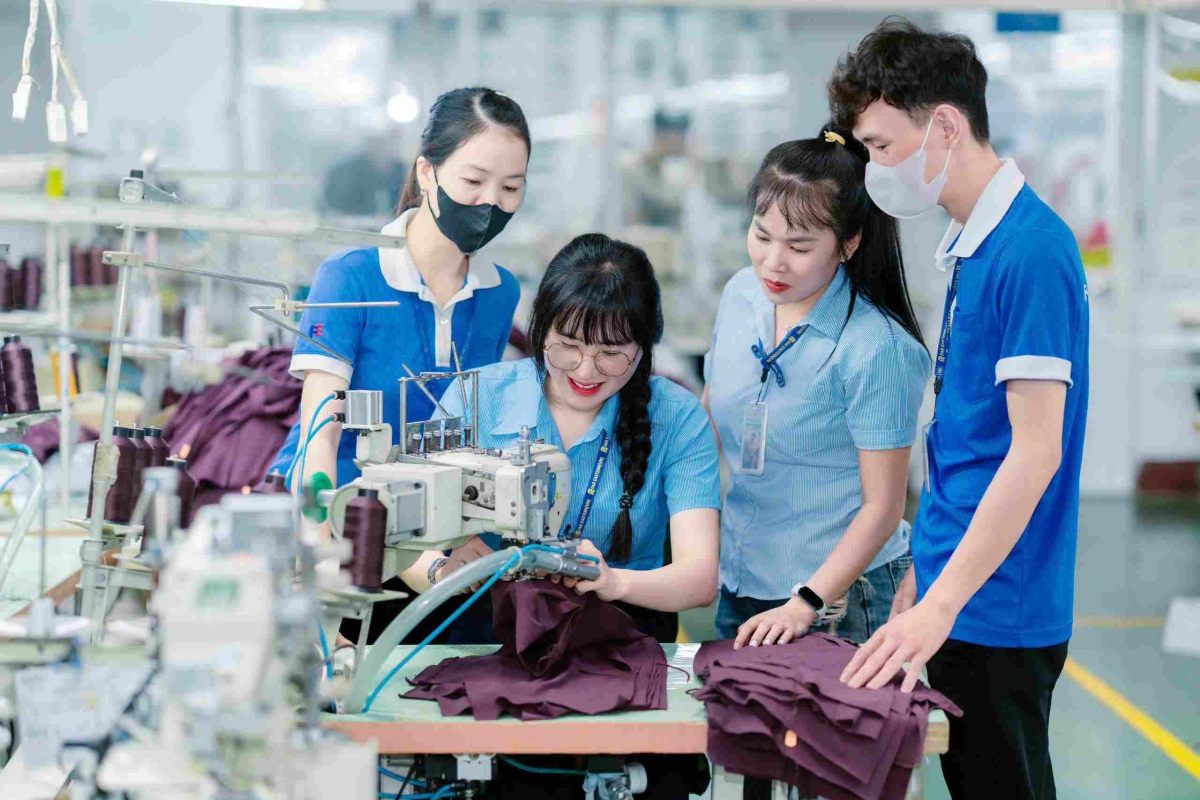 Niềm tin của doanh nghiệp và nhà đầu tư được củng cố