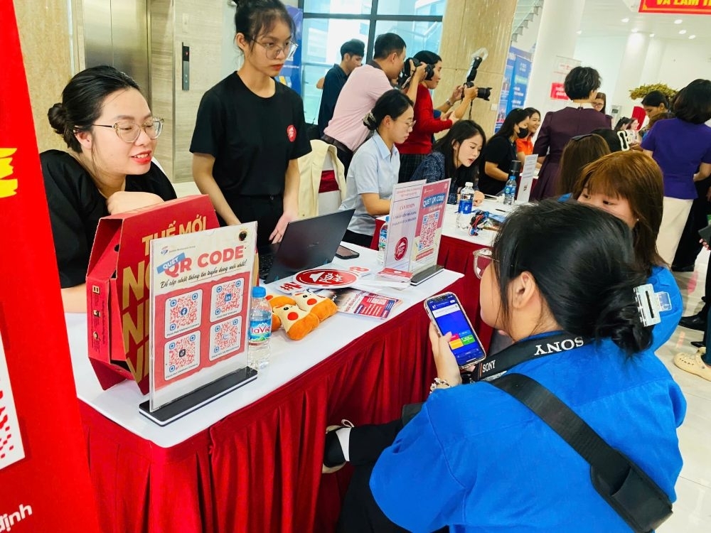 Lao động trẻ nhảy việc sớm tiềm ẩn nhiều rủi ro