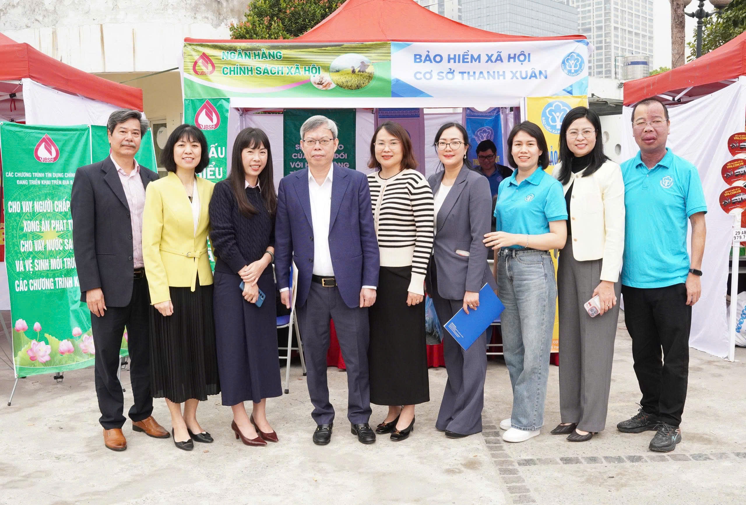 Lan tỏa chính sách an sinh từ mô hình tư vấn trực tiếp tại phường Thanh Xuân