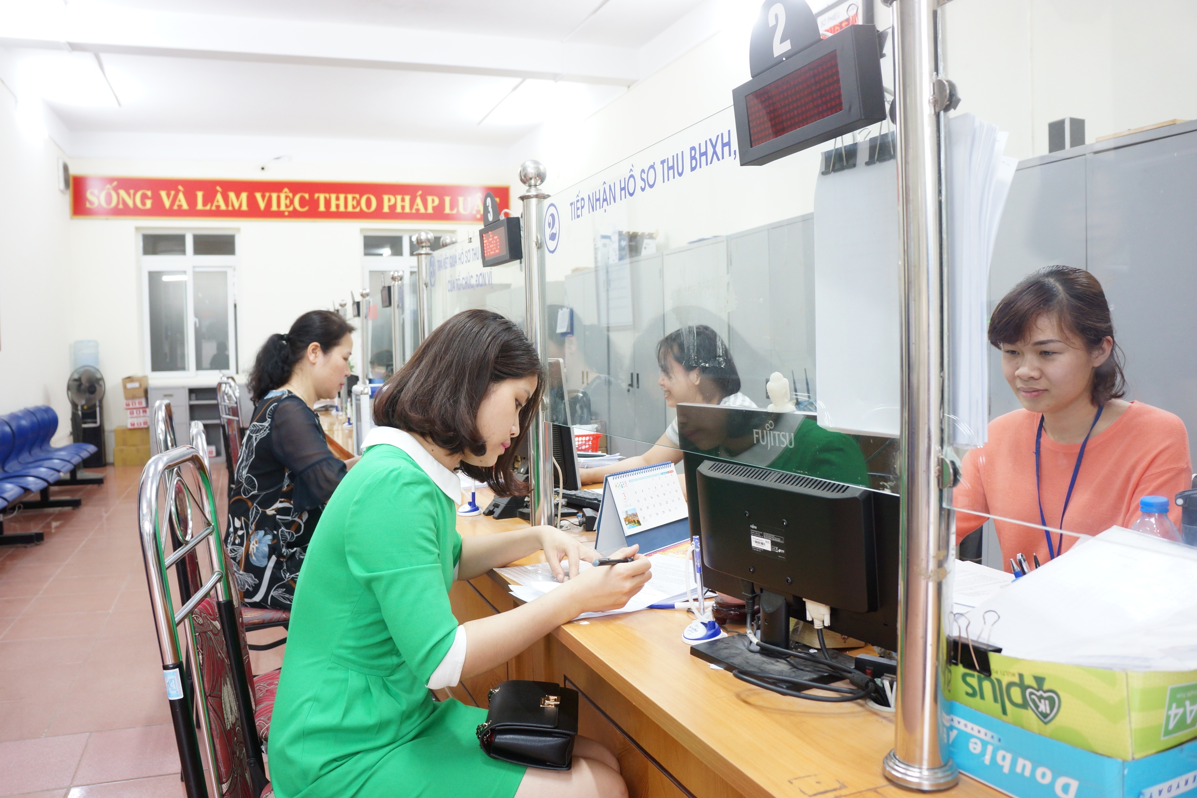Cắt giảm mạnh số thủ tục hành chính lĩnh vực tài chính