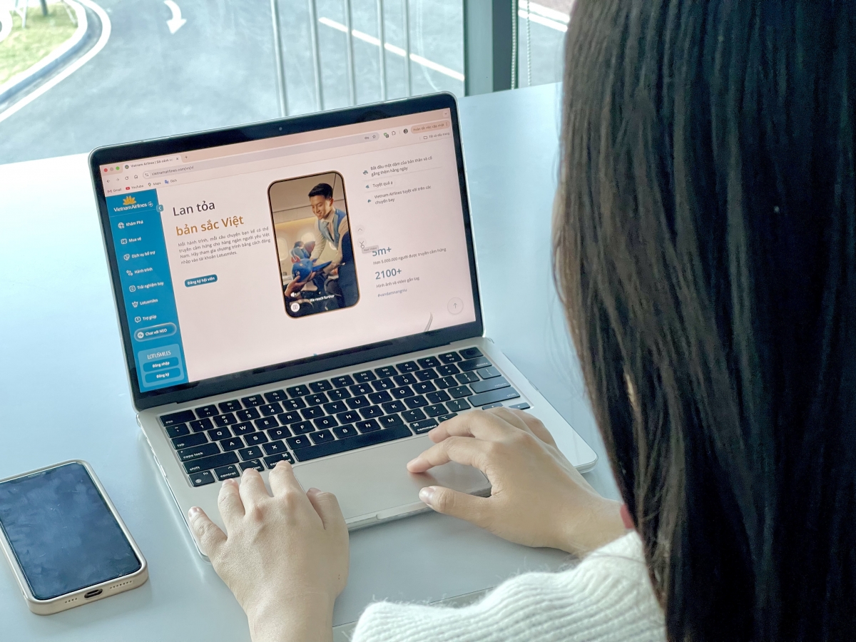 Vietnam Airlines xác định nền tảng số là yếu tố then chốt để nâng cao trải nghiệm khách hàng theo tiêu chuẩn dịch vụ 5 sao quốc tế Vietnam Airlines xác định nền tảng số là yếu tố then chốt để nâng cao trải nghiệm khách hàng theo tiêu chuẩn dịch vụ 5 sao quốc tế