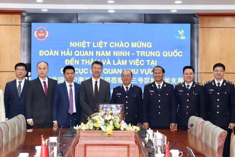 Hải quan khu vực III: Tăng cường chia sẻ thông tin, thúc đẩy thương mại song phương