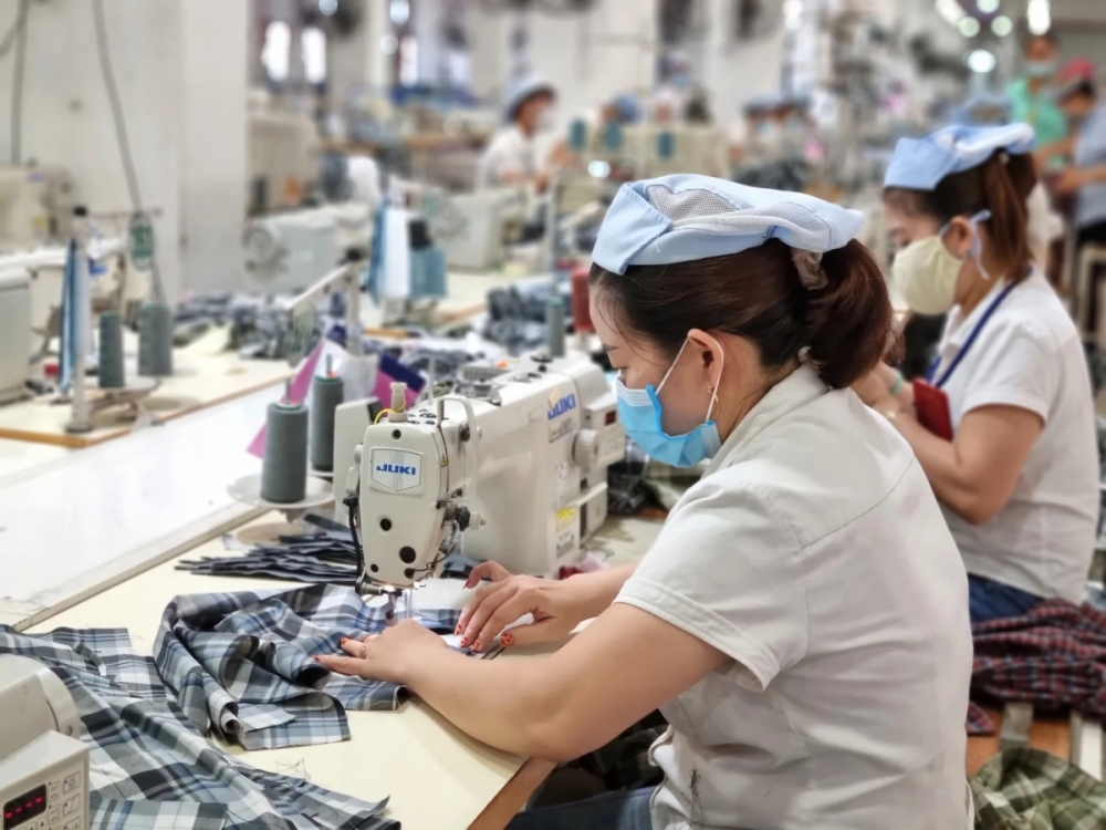 Kiên định mục tiêu tăng trưởng kinh tế 2 con số giữa những biến động Kiên định mục tiêu tăng trưởng kinh tế 2 con số giữa những biến động
