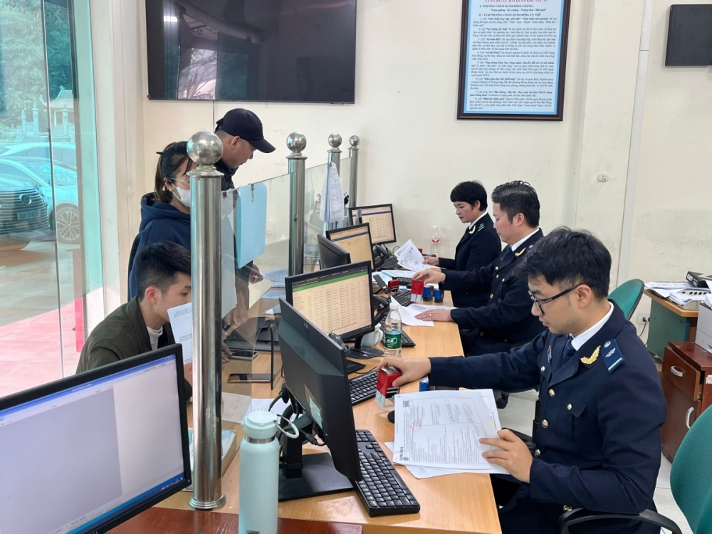 Hải quan khu vực VI quyết tâm bảo đảm hoạt động thông quan diễn ra an toàn.