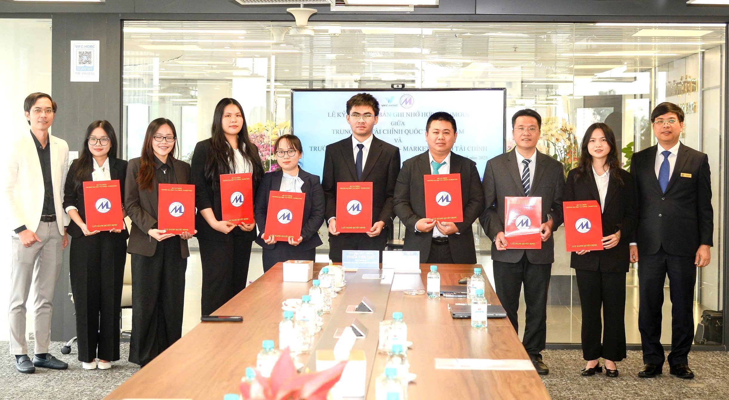 Hiệu lệnh mới từ Trung tâm tài chính quốc tế TP. Hồ Chí Minh (bài 1): Sẵn sàng đón nhà đầu tư Hiệu lệnh mới từ Trung tâm tài chính quốc tế TP. Hồ Chí Minh (bài 1): Sẵn sàng đón nhà đầu tư