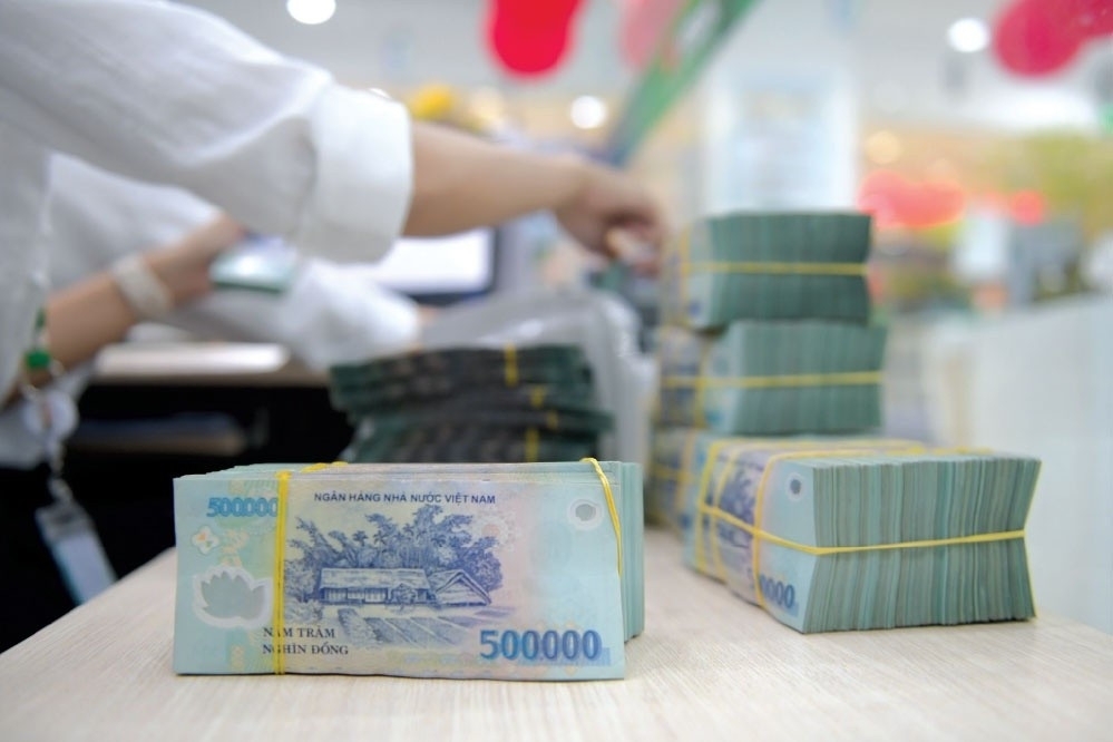 EMAGAZINE: Khi dư địa thu hẹp, điều hành tiền tệ phải dẫn vốn trúng đích
