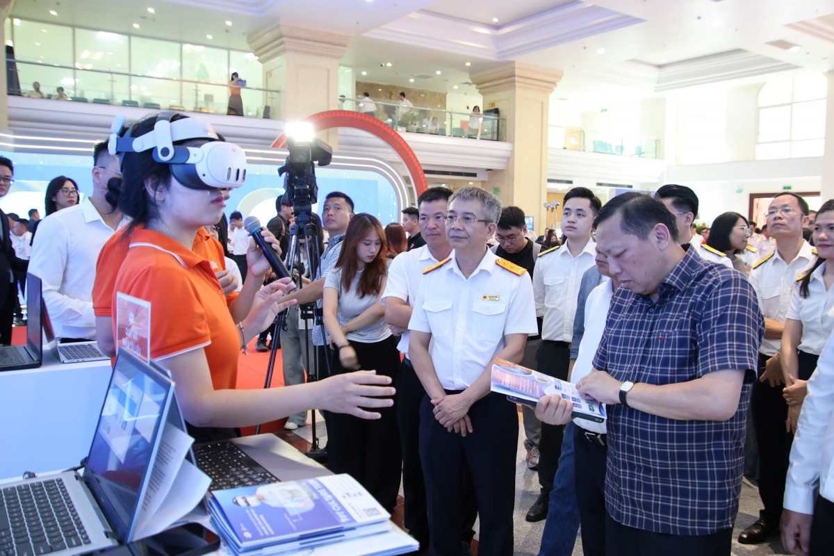 EMAGAZINE: Ngành Thuế: Đoàn kết, kỷ luật, đột phá, sáng tạo để hoàn thành nhiệm vụ thu 2026