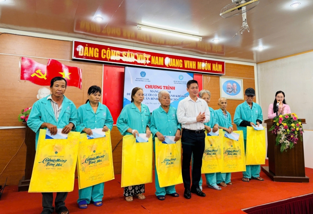 Lan tỏa yêu thương, mang “Tết ấm” đến với bệnh nhân