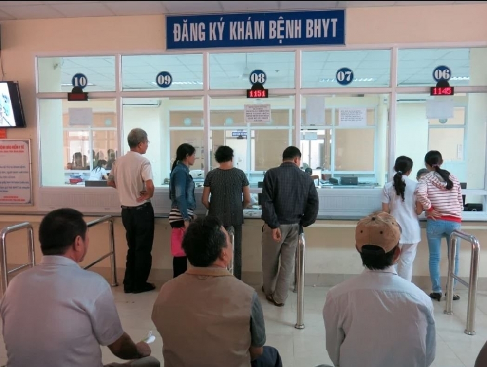 Thể chế y tế - nền tảng chính sách, lấy con người làm trung tâm