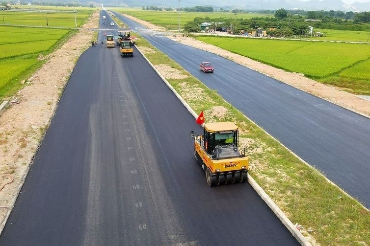Cải cách thể chế, khơi thông dòng chảy đầu tư công