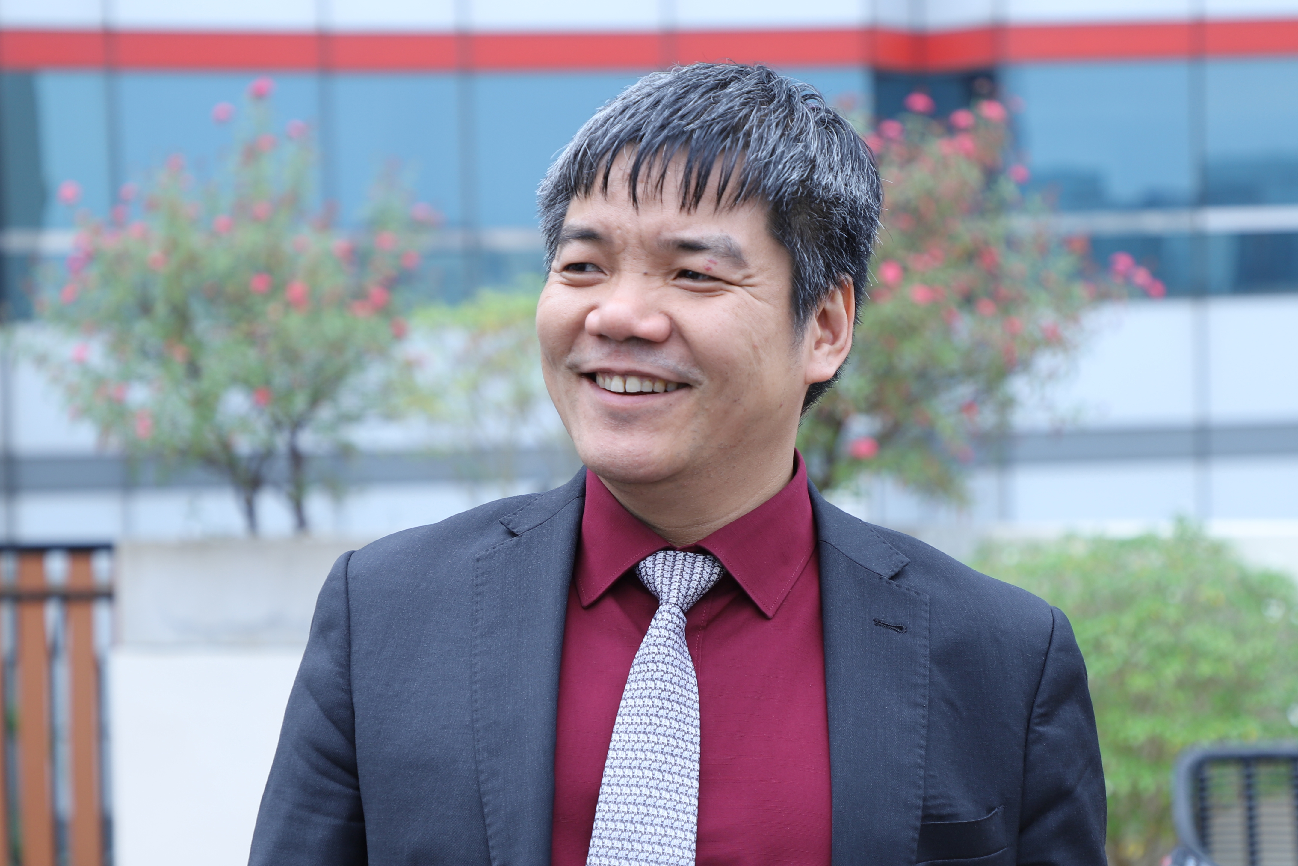 Tăng trưởng cao đòi hỏi cải cách sâu về thể chế và hiệu suất